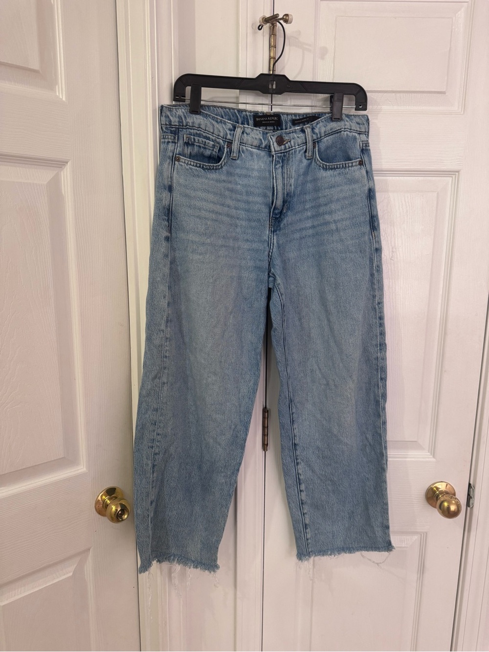 Banana Republic Barrel Fit Light Wash Jeans - Picture 2 of 12